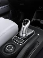 Mitsubishi Outlander PHEV 2012 года